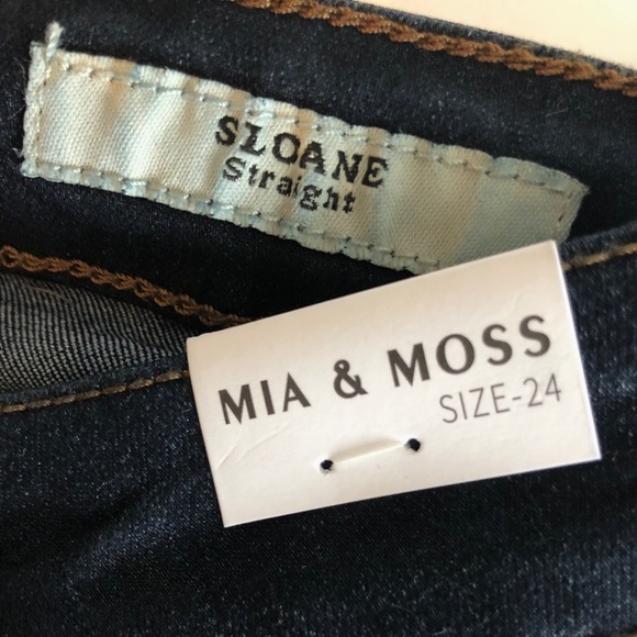 Mia & Moss - Picture 4 of 6